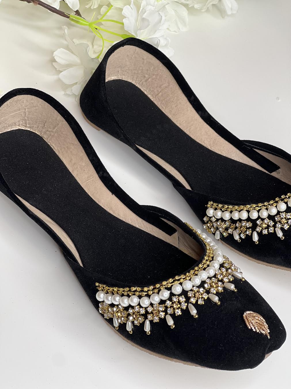 Black Velvet Embellished Khussa