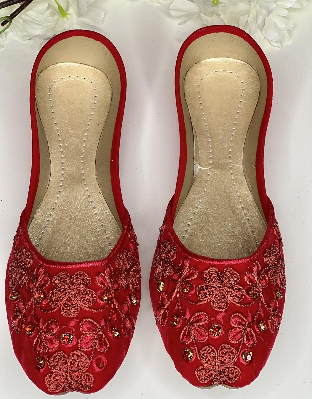 Red Floral Embroidered Khussa